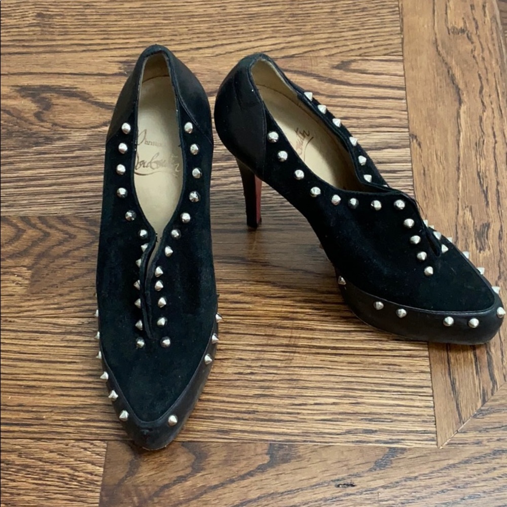 Auth Christian Louboutin booties with spikes 35.5